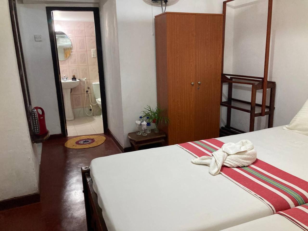 Grand Villa Hikkaduwa Exterior foto