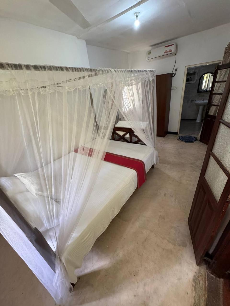 Grand Villa Hikkaduwa Exterior foto